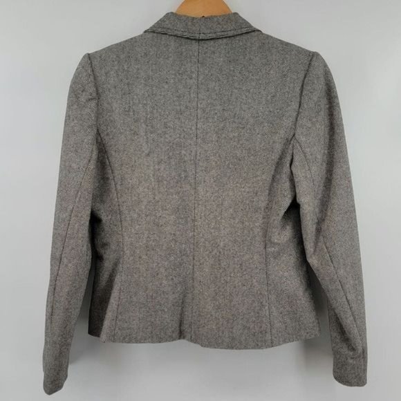 Vintage Sakowitz Grey Tweed Wool Skirt Suit 8 - Picture 6 of 8